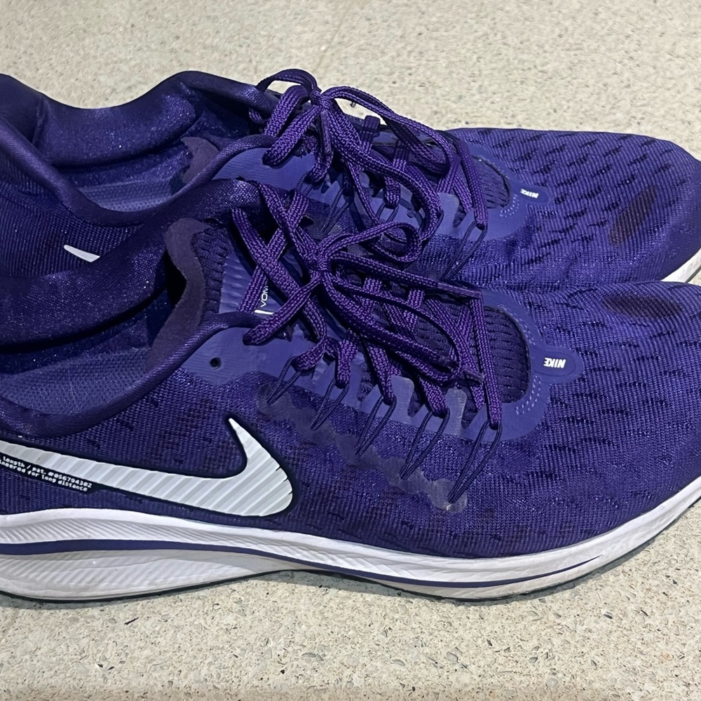 Nike Zoom Vomero 14 Deep Purple Athletic Sneakers